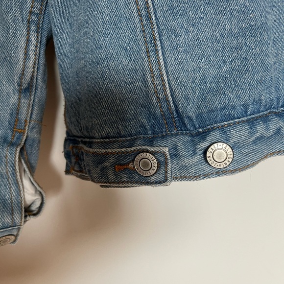 Brandy Melville Sherpa lined jean jacket - Picture 6 of 10